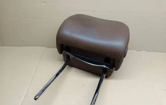 Audi A6 S6 C7 4G Front seat headrest 