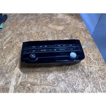 Jaguar F-Pace Climate control unit JX6318C858HB
