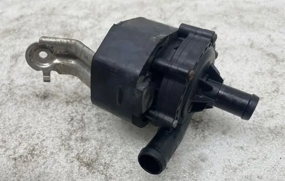 Tesla Model X Electric auxiliary coolant/water pump 105452900G 18057B1543KH
