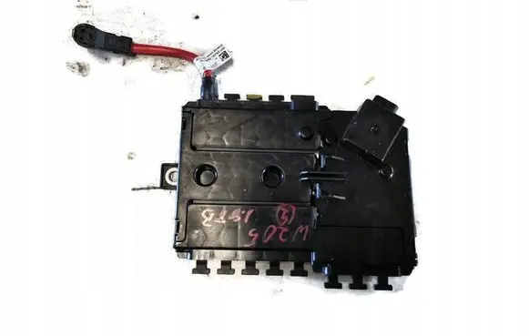 Mercedes-Benz C W205 Fuse module 115KW
