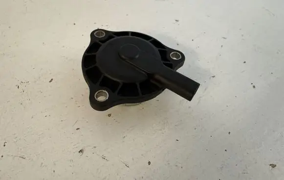 Dodge Durango Camshaft vanos timing valve 05184101AG