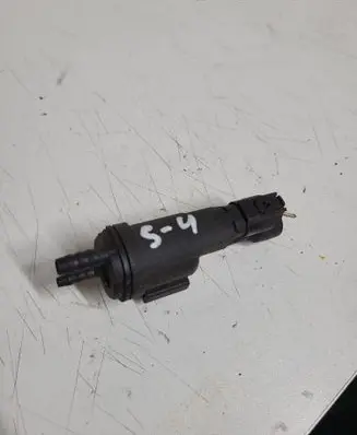 Mercedes-Benz E W210 Valve vacuum 0025401497