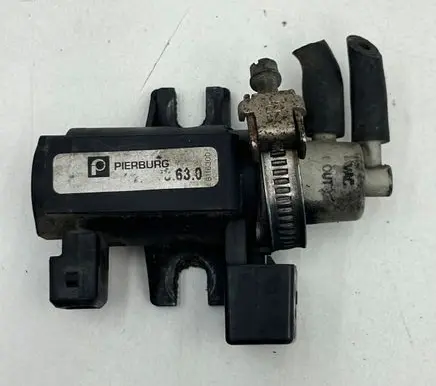 Volvo V70 Vacuum valve 