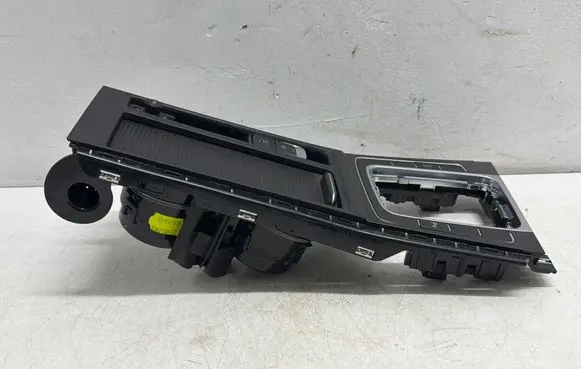 Volkswagen Golf VII Center console 5G1863245