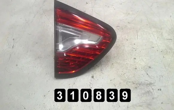 Renault Captur Rear/tail lights