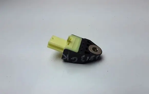 Toyota Auris E180 Airbag deployment crash/impact sensor 8983102160