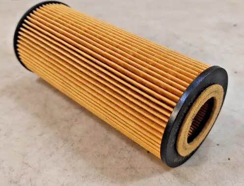 BMW X3 E83 Oil filter cover SH4041P