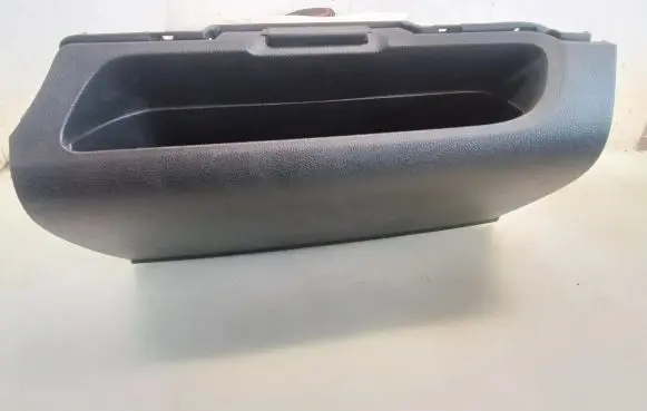 Nissan Note (E11) Glove box