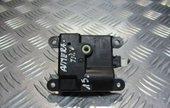Nissan Almera N16 Central body control module 2K00130840