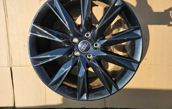 Audi Q4 e-tron R19 alloy rim 89A071499