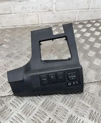 Toyota Auris E180 Panel trim 5554502050