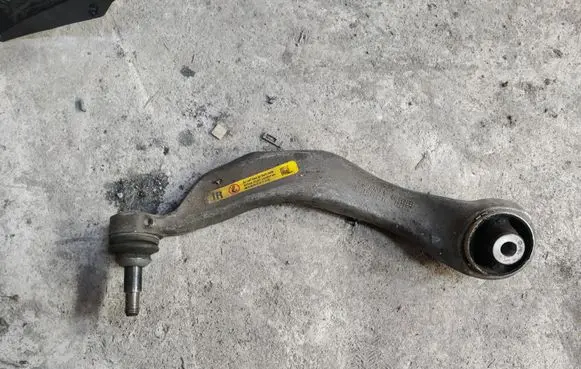 BMW 5 F10 F11 Front lower control arm/wishbone 36236