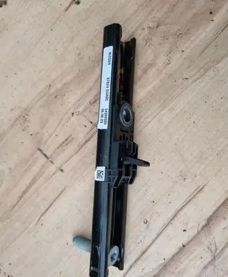 Nissan Qashqai J12 Seat belt adjustment rail 878246UA0C