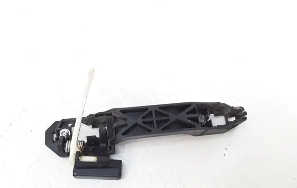 Rear door exterior handle/bracket