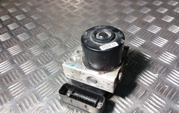 Ford Focus C-MAX ABS Pump 3M512M110JA 00402662E3