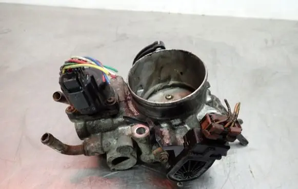 Mitsubishi Outlander Throttle body valve 