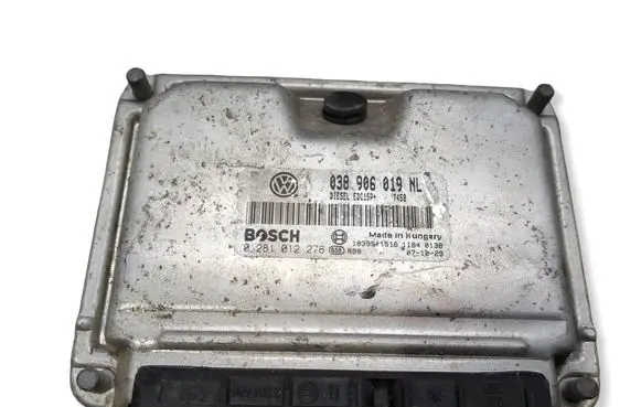 Seat Ibiza IV (6J,6P) Engine control unit/module 038906019NL 1039S11516 0281012276