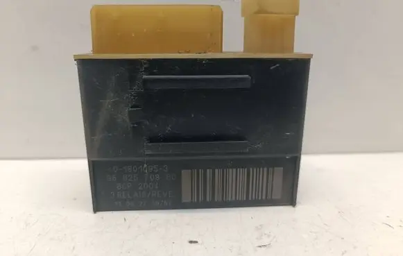 Peugeot 3008 I Coolant fan relay 9662570880 BCP2004 018010953