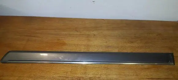 Volvo S80 Front door trim (molding) 8658936 39977797