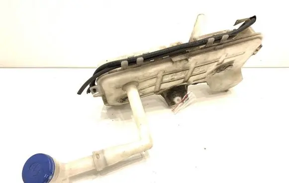 Peugeot Partner III Windshield washer fluid reservoir/tank 9817300980