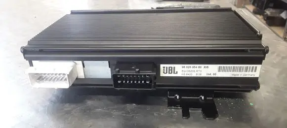 Citroen C6 Sound amplifier 9662695480