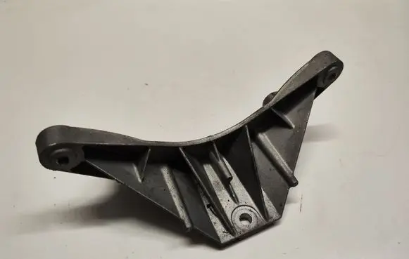 Other engine bay part