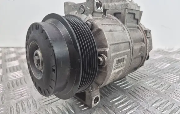 Mercedes-Benz E W212 Air conditioning (A/C) compressor (pump) A0022304511