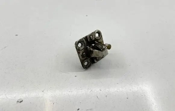Mercedes-Benz W123 Engine bonnet/hood lock/catch