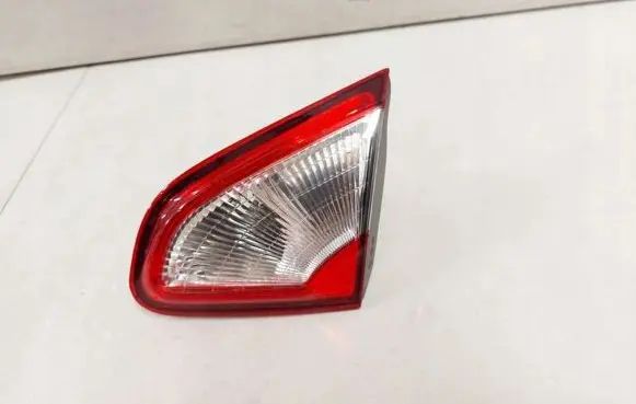 Nissan Qashqai Rear/tail lights 26550BR01A