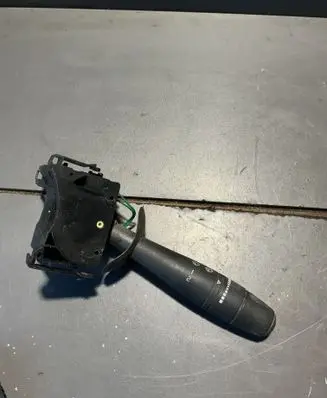 Renault Trafic II (X83) Wiper control stalk 8200490942