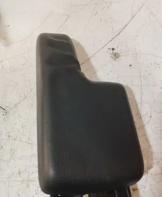 Mercedes-Benz B W245 Armrest A1696801939 106821