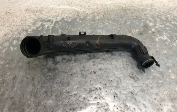 Volkswagen Golf VII Intercooler hose/pipe 04E145673PBILI 04E145673P