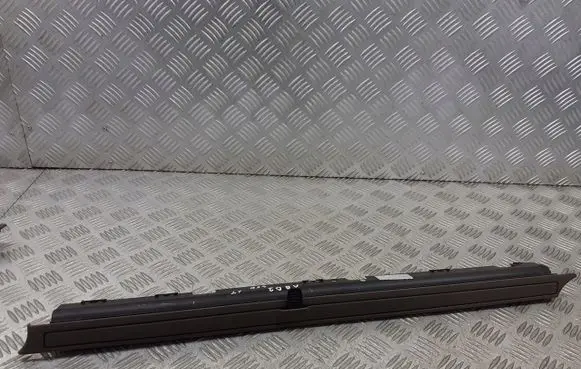 Audi A8 S8 D3 4E Rear door window curtain/sunshade 4E0861334