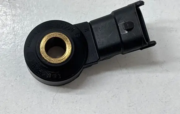 Volkswagen Jetta VII Detonation knock sensor 0261231173
