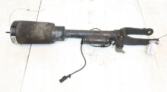 Mercedes-Benz ML W164 Front shock absorber/damper A2575000