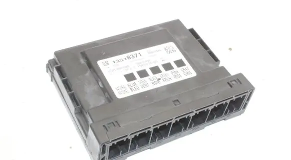 Opel Astra K Central body control module 13518371