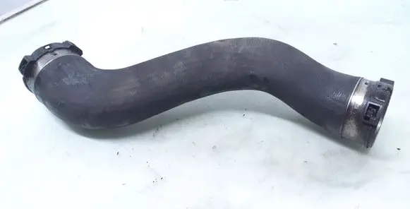 Mercedes-Benz CLS C218 X218 Intercooler hose/pipe