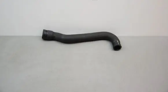 Nissan Juke I F15 Engine coolant pipe/hose