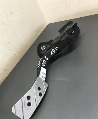 Mazda 6 Accelerator throttle pedal 6PV93337004