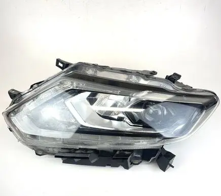 Nissan X-Trail T32 Headlight/headlamp 260604CC5C 260604CC6C