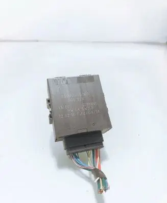 Toyota Avensis T270 Window wiper relay 8594005060