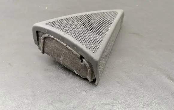 Mercedes-Benz E W211 Front door speaker cover trim A2117250294