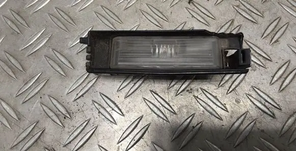 Toyota Auris E180 Number plate light