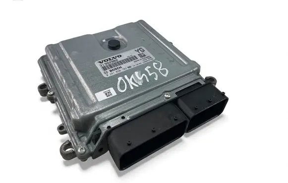 Volvo XC60 Engine control unit/module ECU 31392982 0281030782