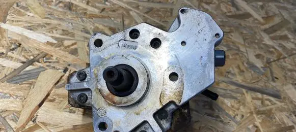 Renault Laguna II Fuel injection high pressure pump 8200055072