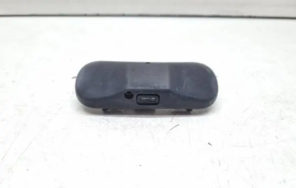 Volkswagen PASSAT B6 Windshield washer spray nozzle 5M0955986C