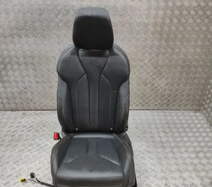 Skoda Enyaq iV Front driver seat 5WA881105D