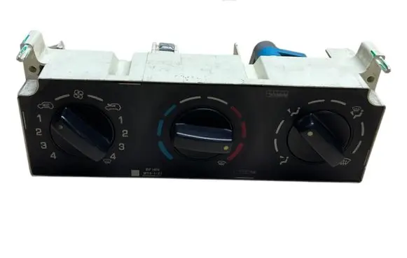 Citroen Berlingo Climate control unit 030807DA M59HDI