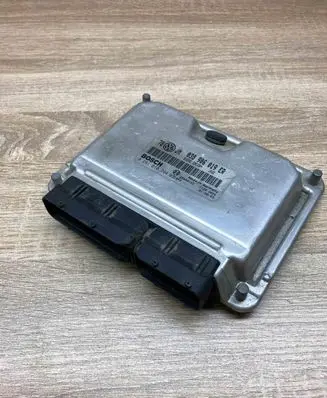 Volkswagen PASSAT B5.5 Engine control unit/module ECU 038906019ER 0281010704