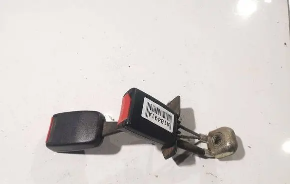 Audi A4 S4 B5 8D Middle seatbelt buckle (rear) 